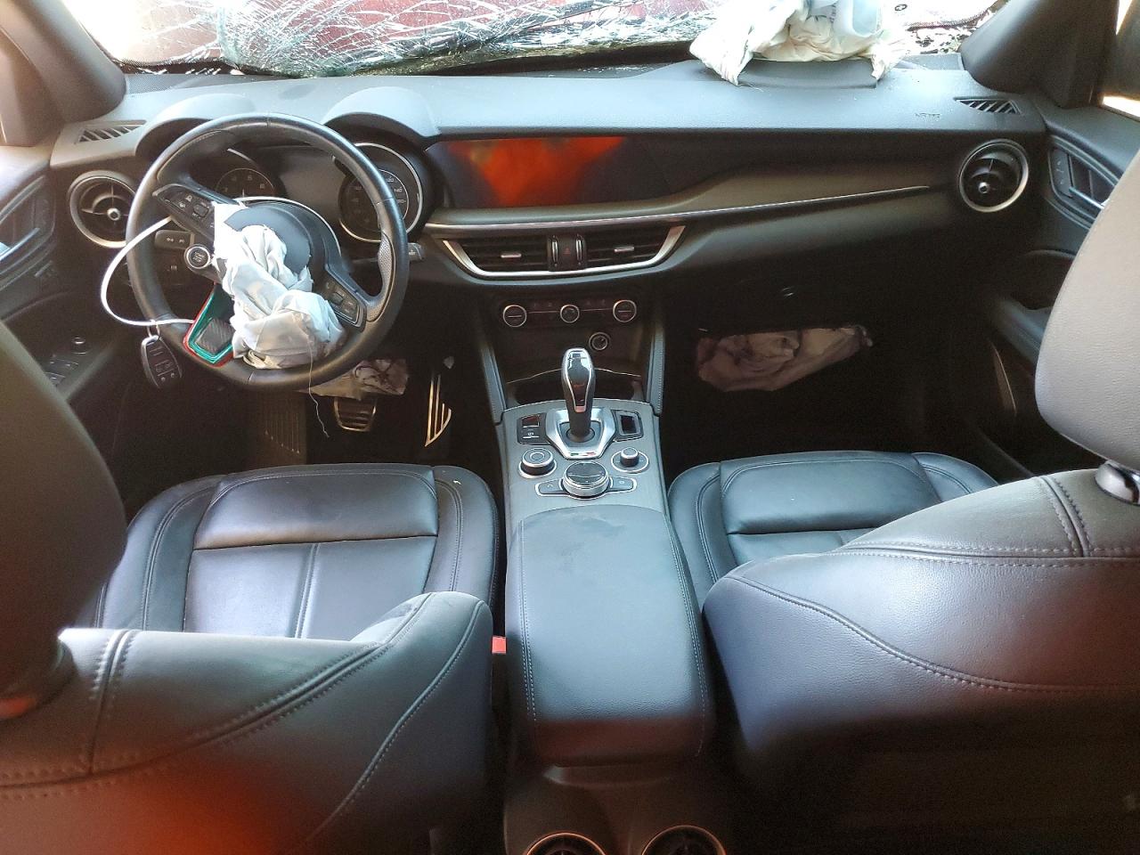 2022 ALFA ROMEO STELVIO