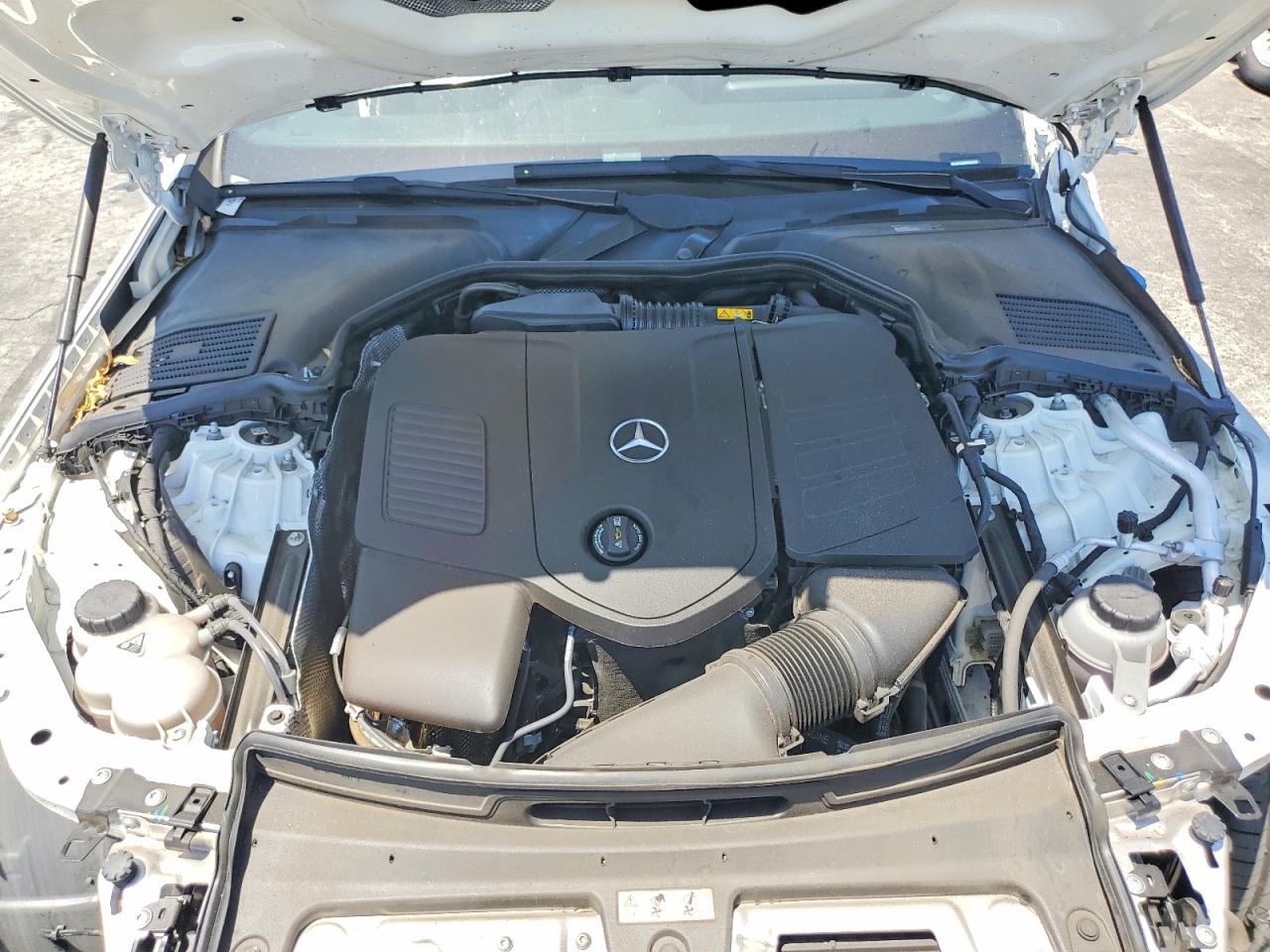 2022 MERCEDES-BENZ C-CLASS