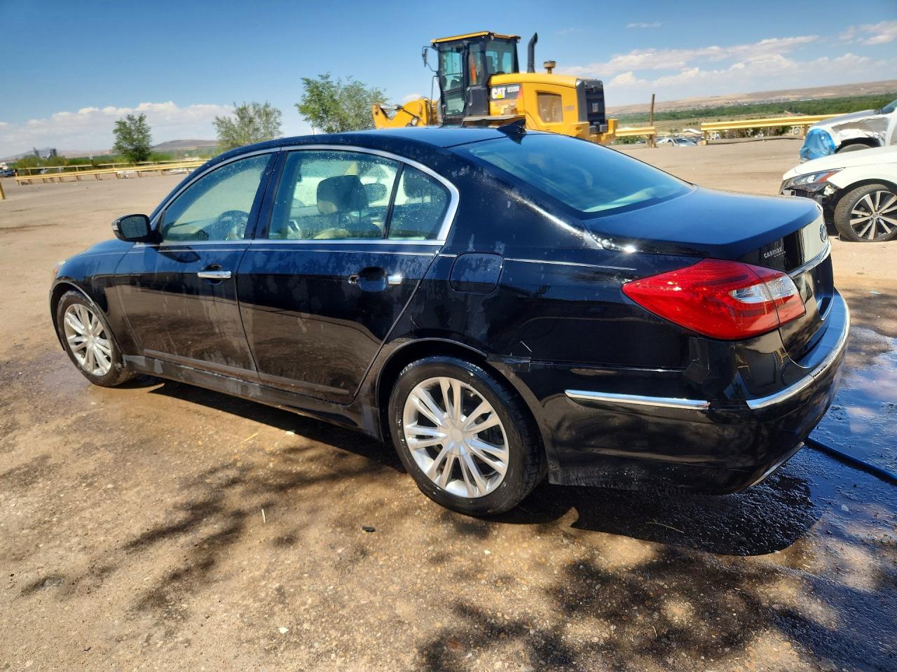 2013 HYUNDAI GENESIS
