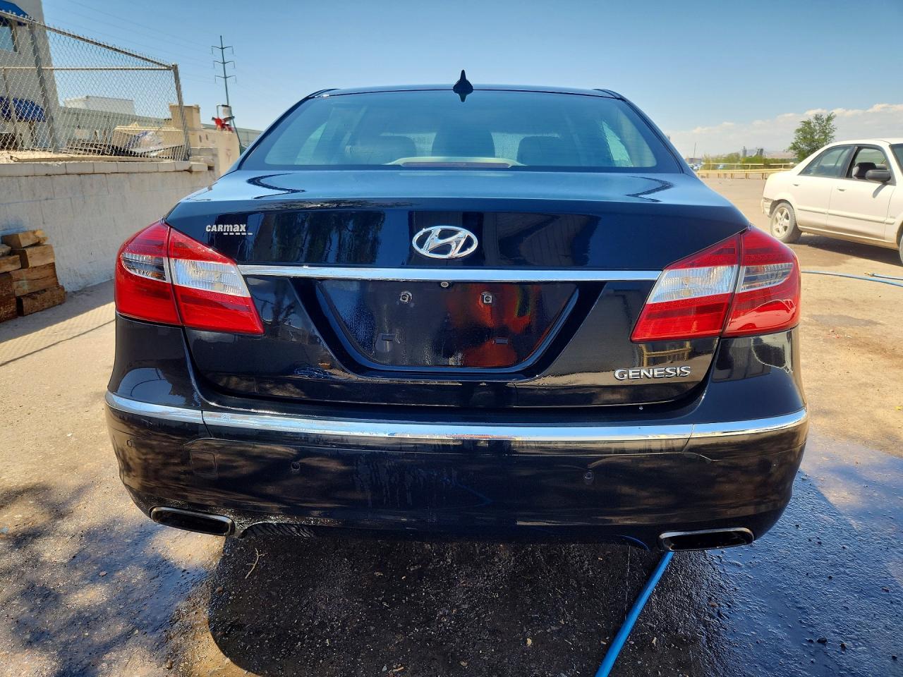 2013 HYUNDAI GENESIS