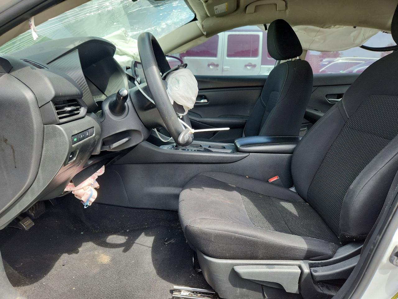 2023 NISSAN SENTRA