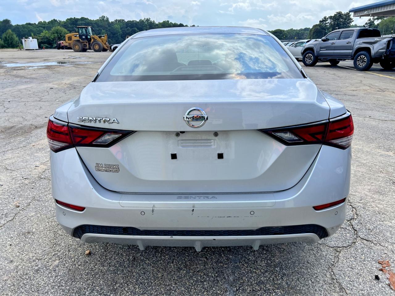 2023 NISSAN SENTRA