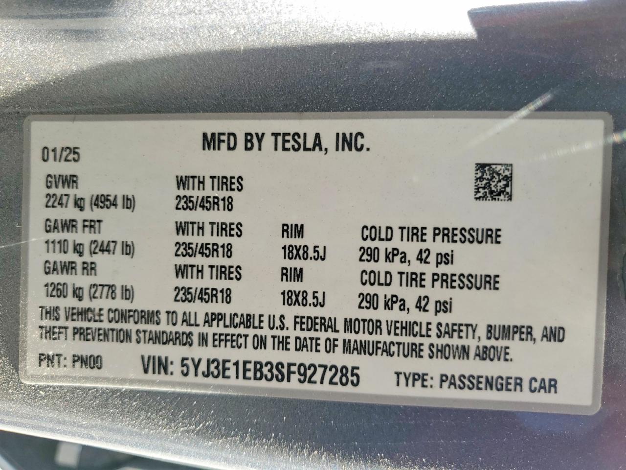 2025 TESLA MODEL 3