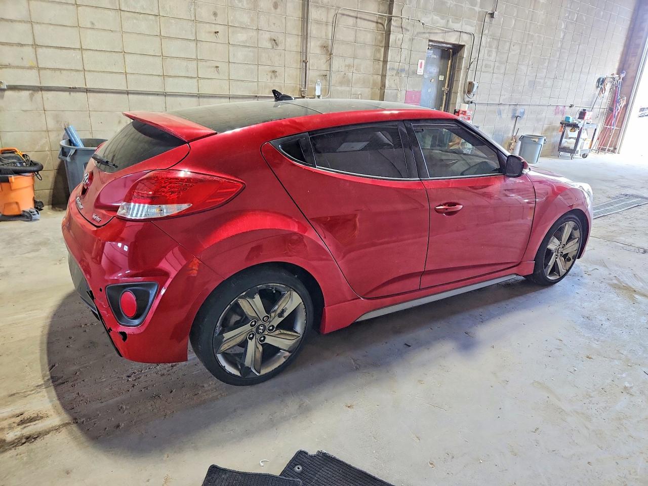 2015 HYUNDAI VELOSTER
