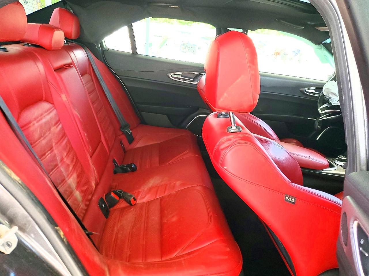 2022 ALFA ROMEO GIULIA