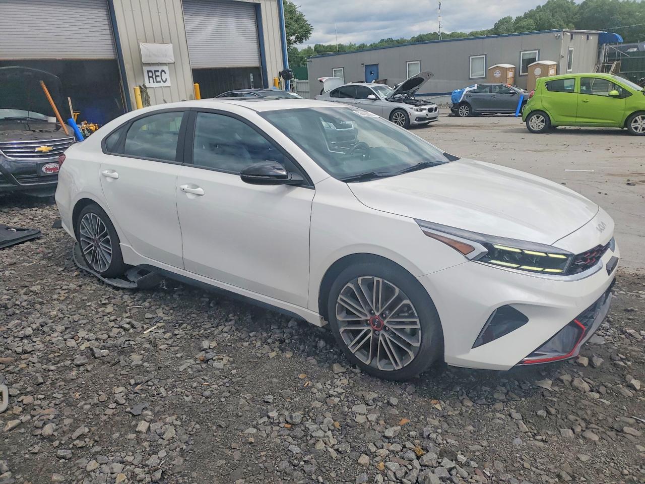 2023 KIA FORTE