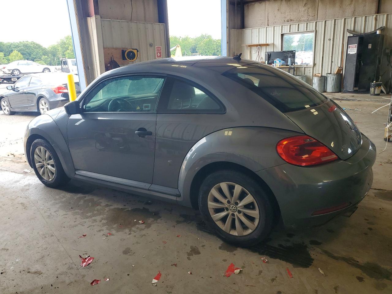 2016 VOLKSWAGEN BEETLE