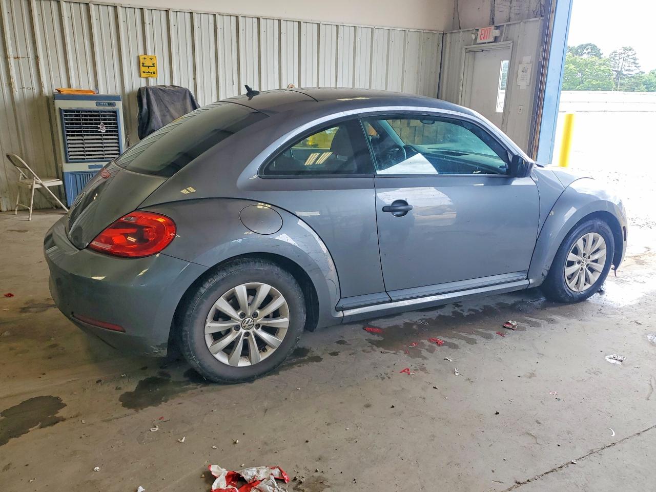 2016 VOLKSWAGEN BEETLE