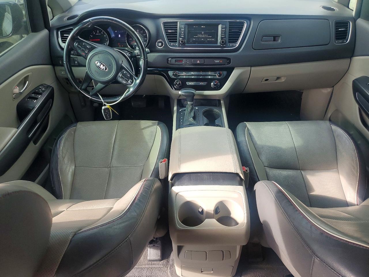 2017 KIA SEDONA