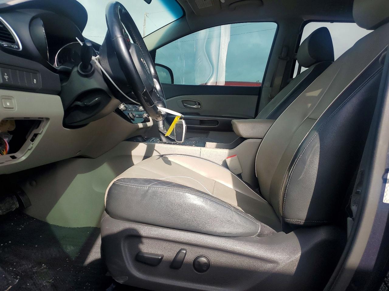 2017 KIA SEDONA