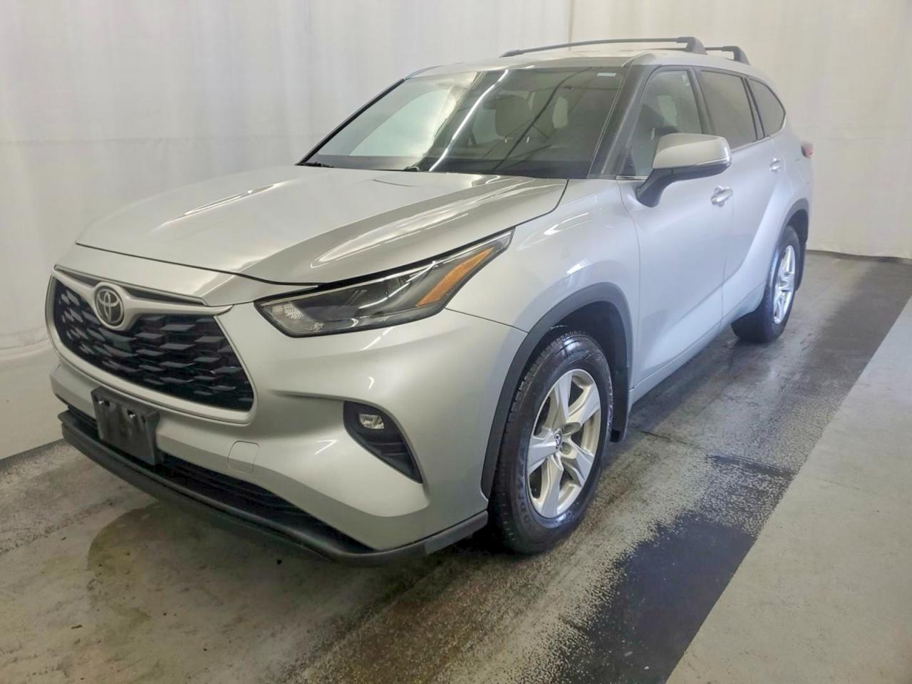 2022 TOYOTA HIGHLANDER