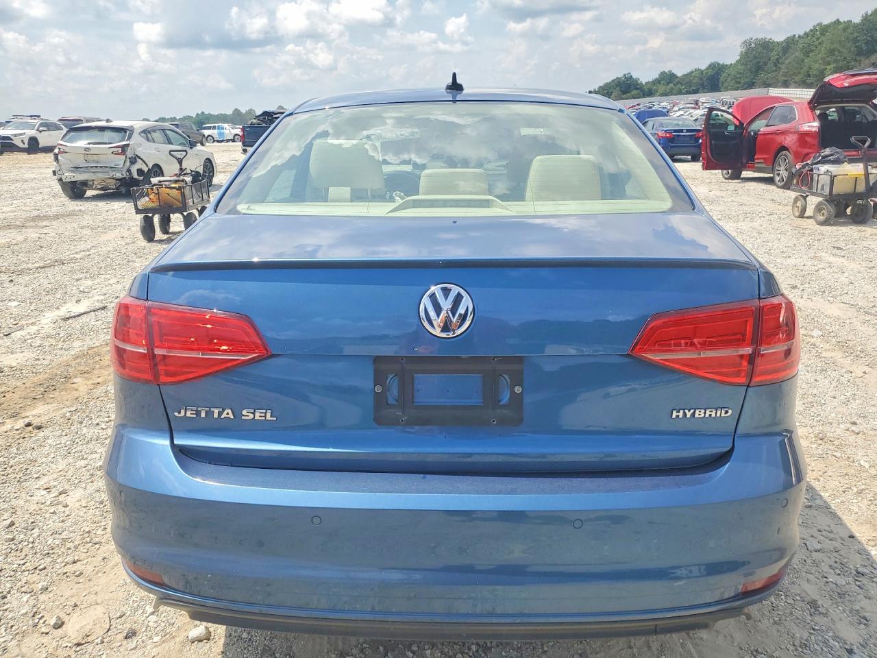 2016 VOLKSWAGEN JETTA