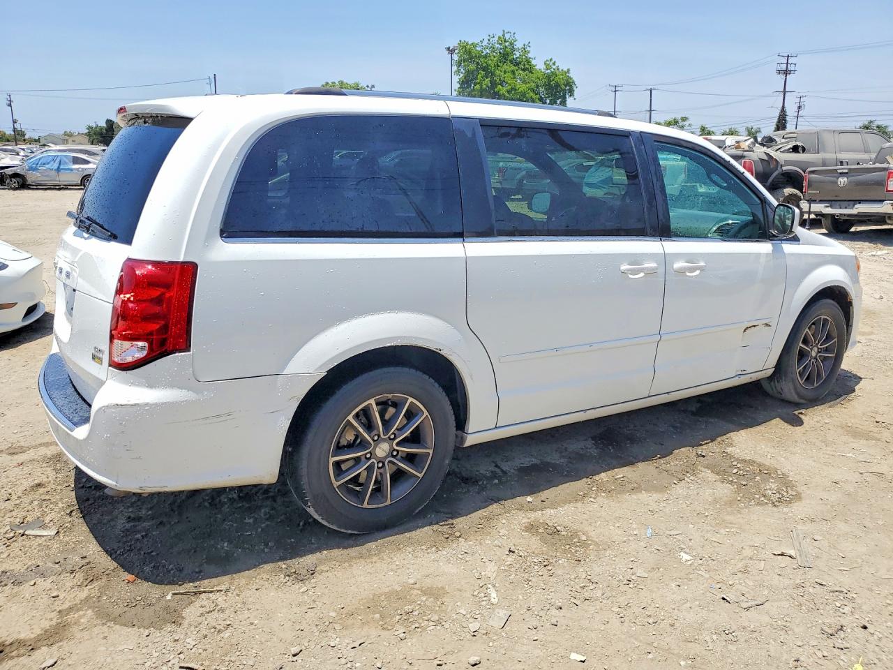 2017 DODGE CARAVAN