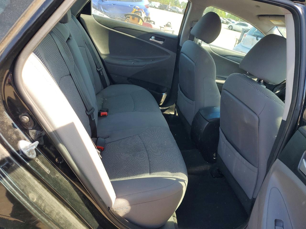 2012 HYUNDAI SONATA