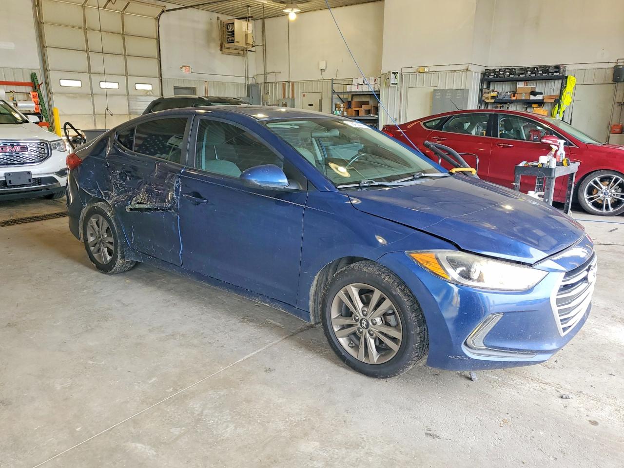 2017 HYUNDAI ELANTRA