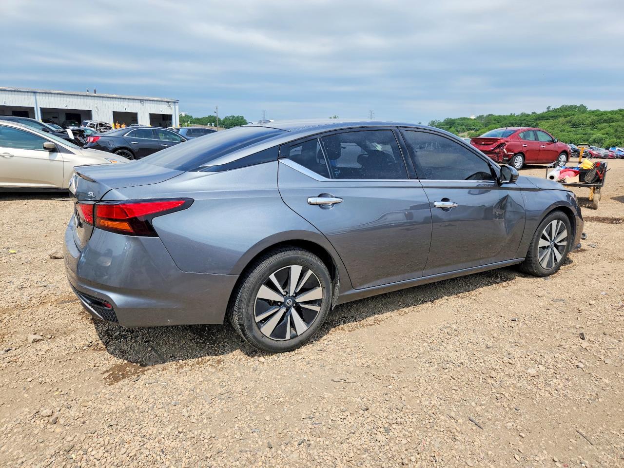 2020 NISSAN ALTIMA