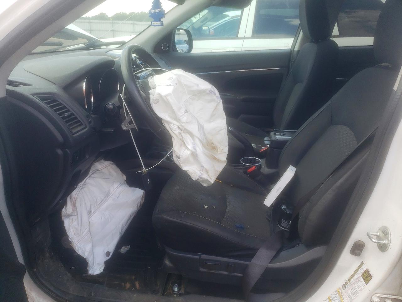 2015 MITSUBISHI OUTLANDER