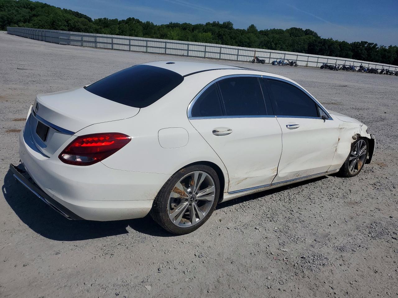 2018 MERCEDES-BENZ C-CLASS