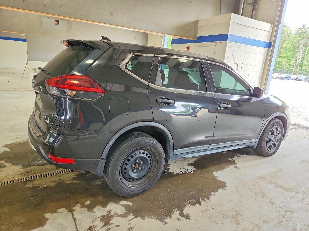 2018 NISSAN ROGUE