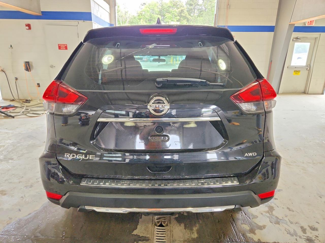 2018 NISSAN ROGUE