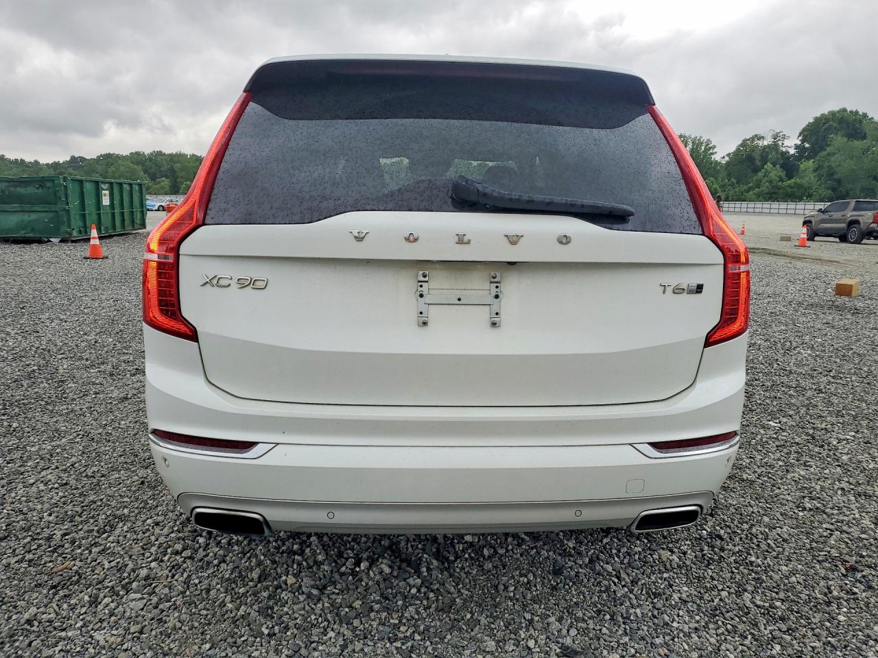 2019 VOLVO XC90