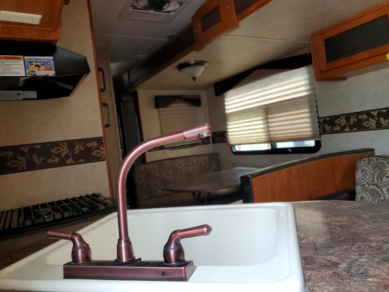 2012 KEYSTONE RV RECREATION