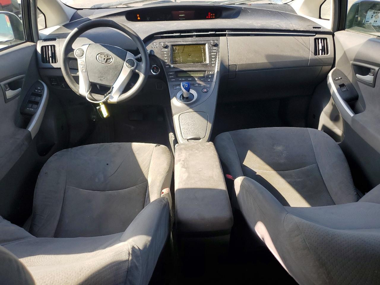 2011 TOYOTA PRIUS