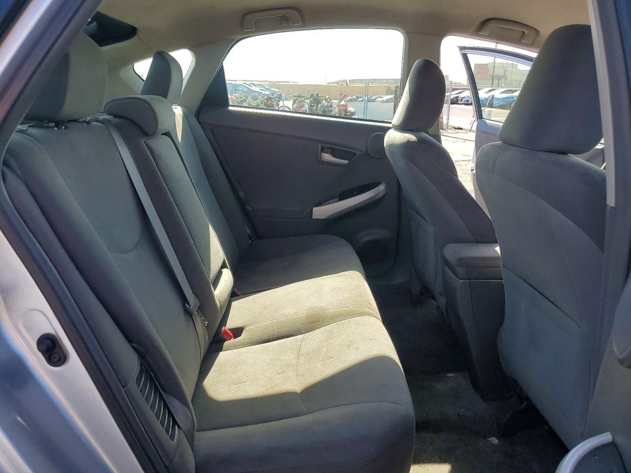 2011 TOYOTA PRIUS