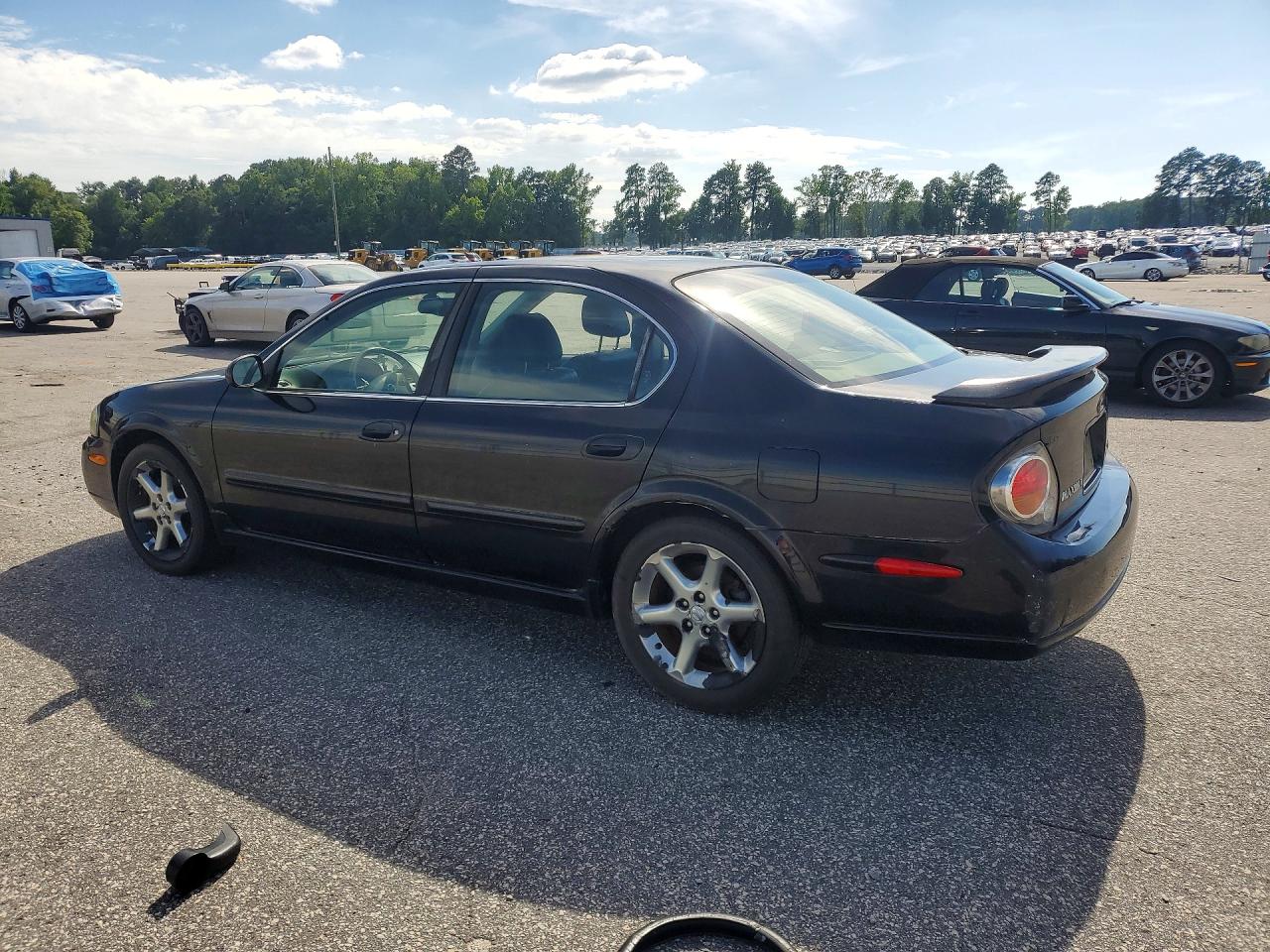 2003 NISSAN MAXIMA