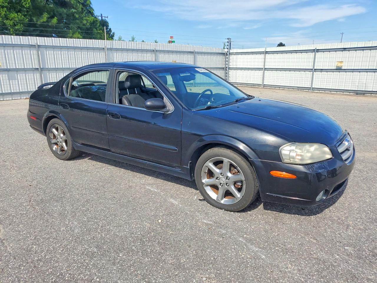 2003 NISSAN MAXIMA