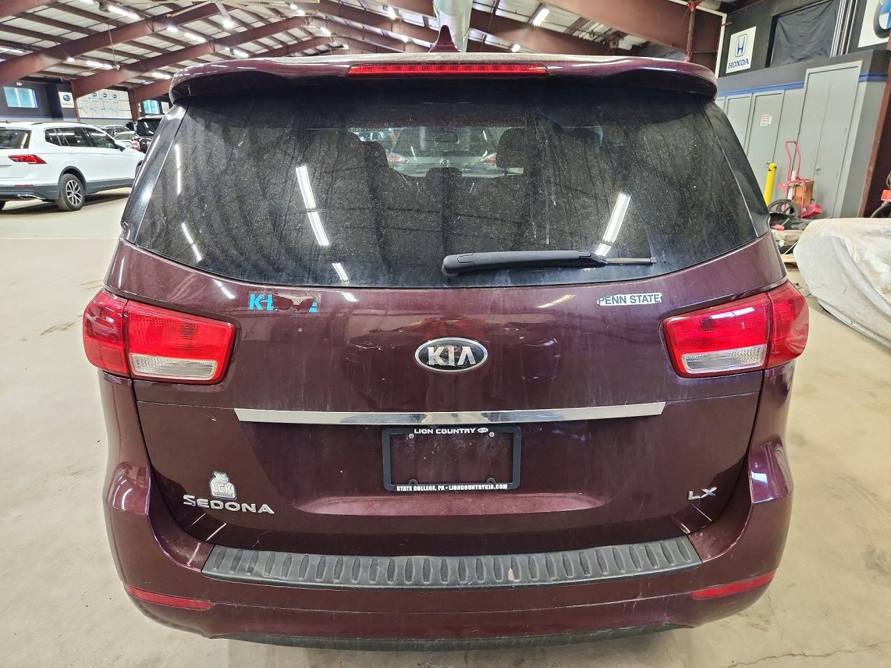2017 KIA SEDONA