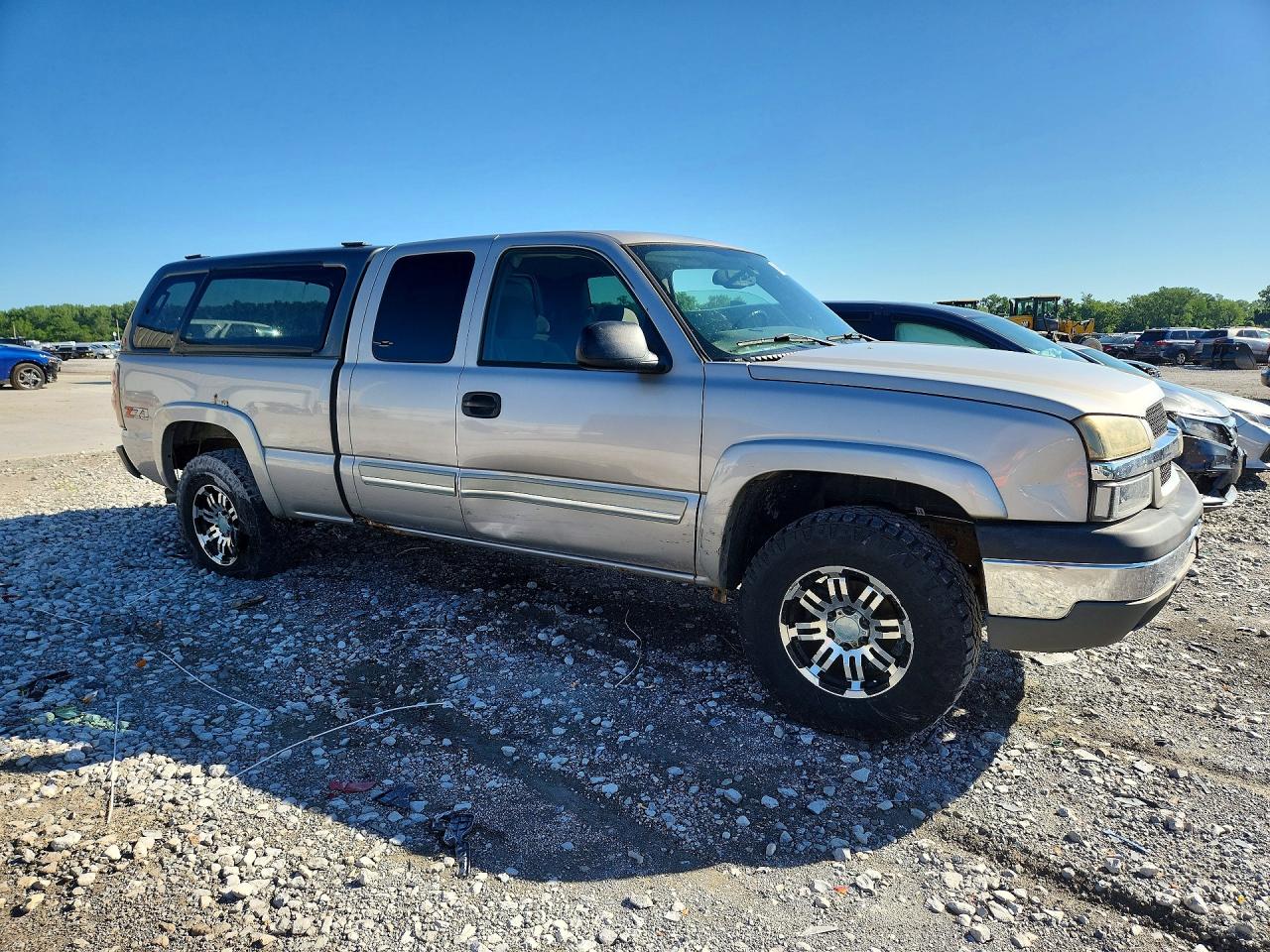 2004 CHEVROLET SILVERADO