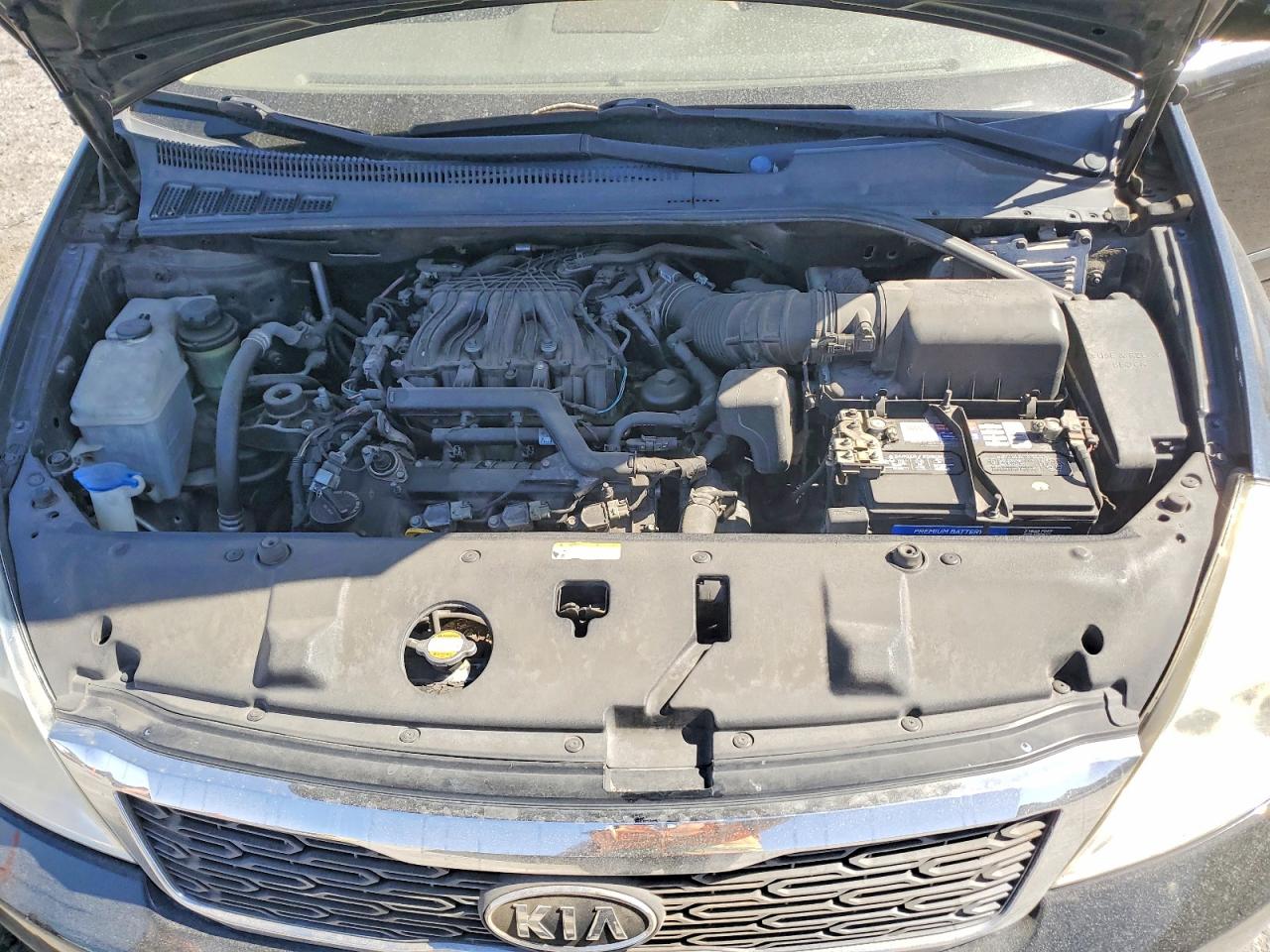 2012 KIA SEDONA