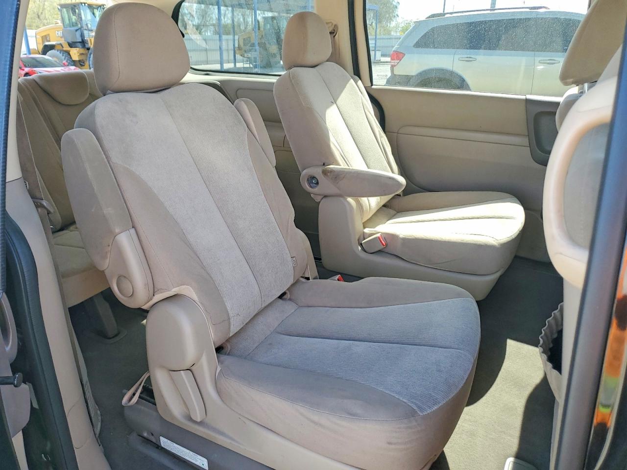 2012 KIA SEDONA