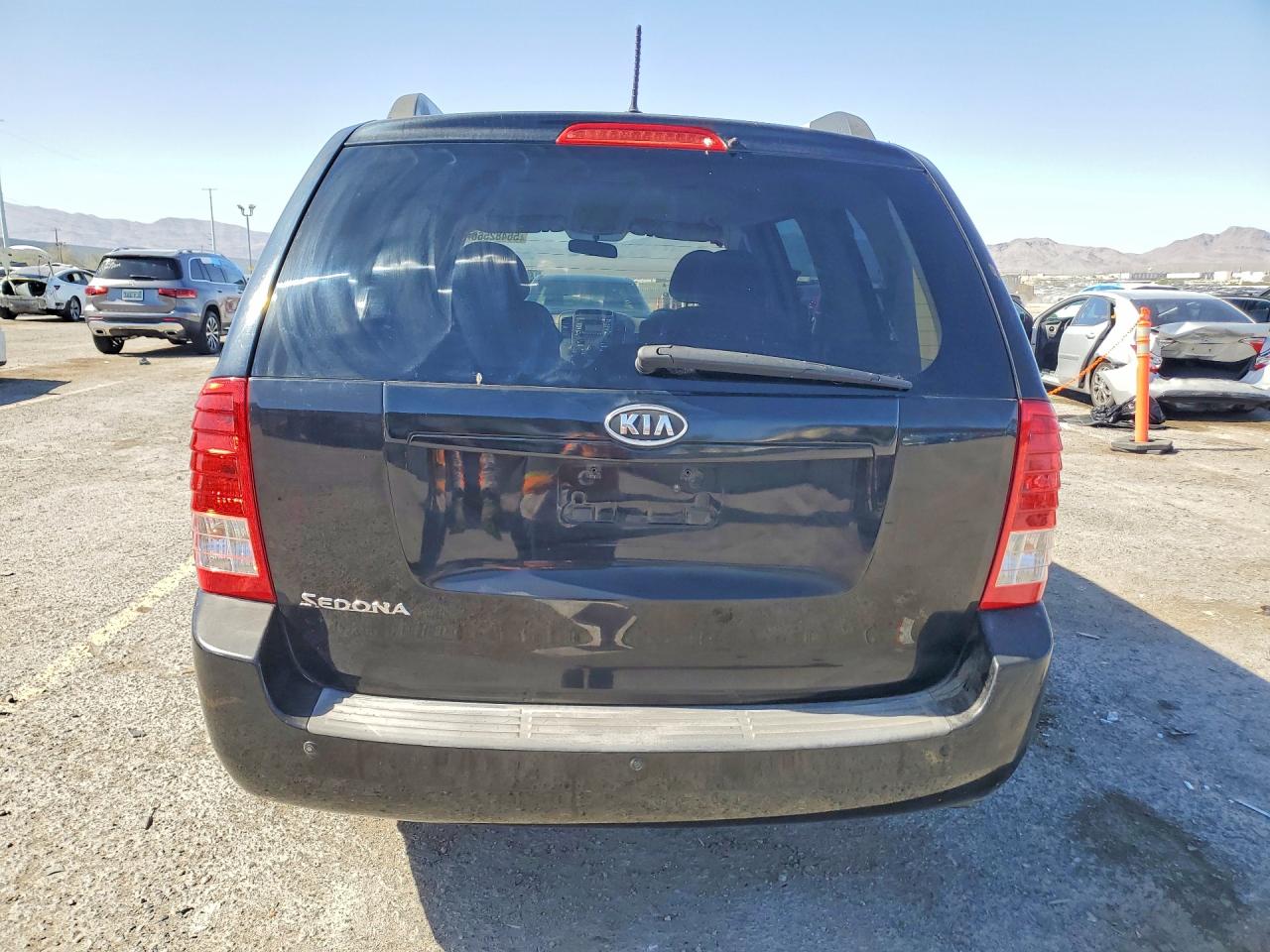 2012 KIA SEDONA