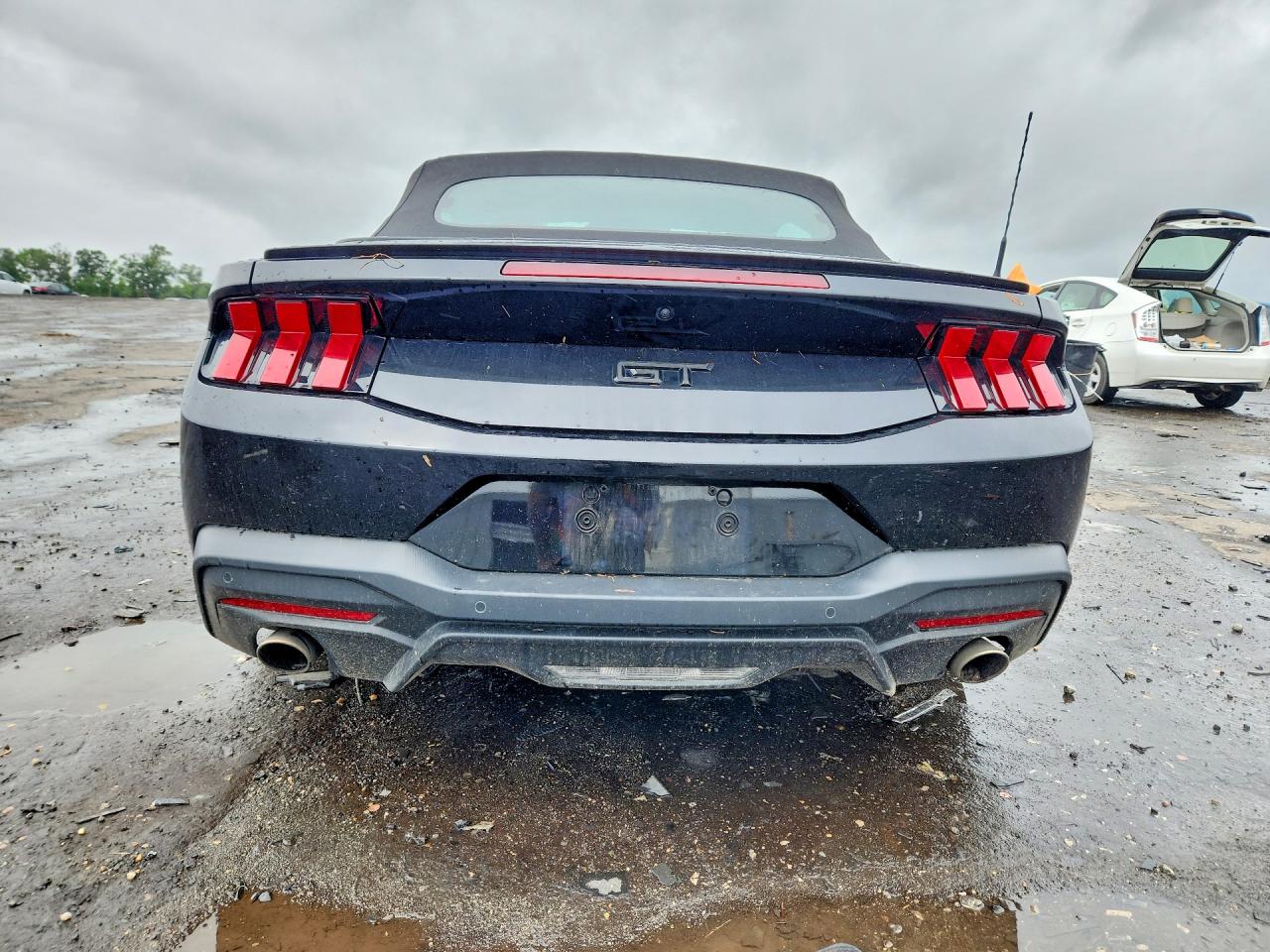 2024 FORD MUSTANG