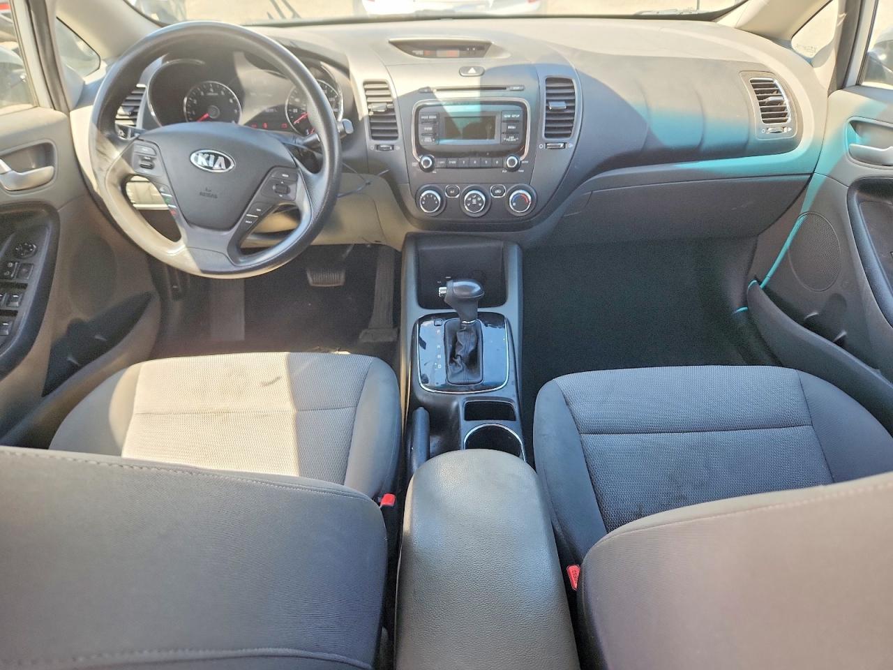2017 KIA FORTE