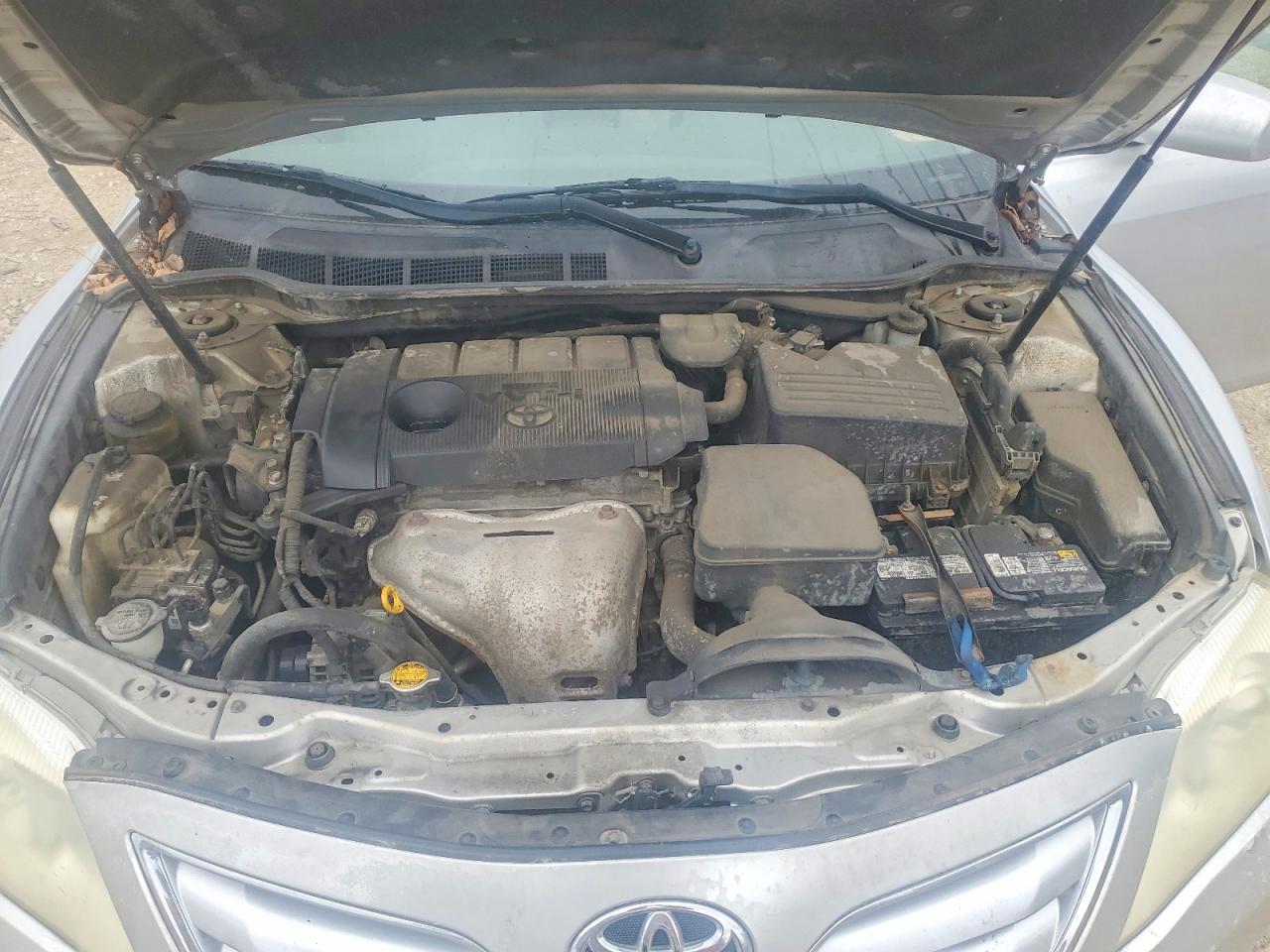 2011 TOYOTA CAMRY