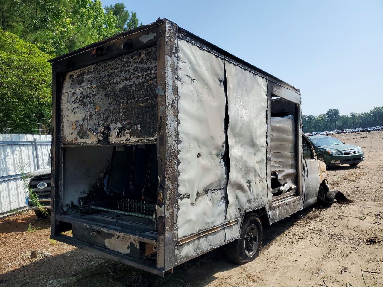 2019 CHEVROLET EXPRESS