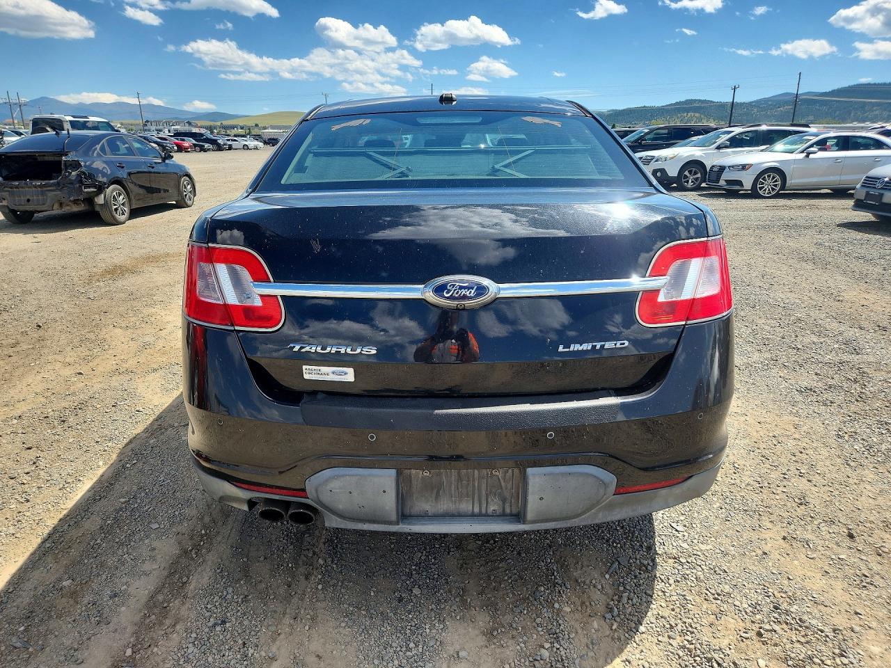 2011 FORD TAURUS