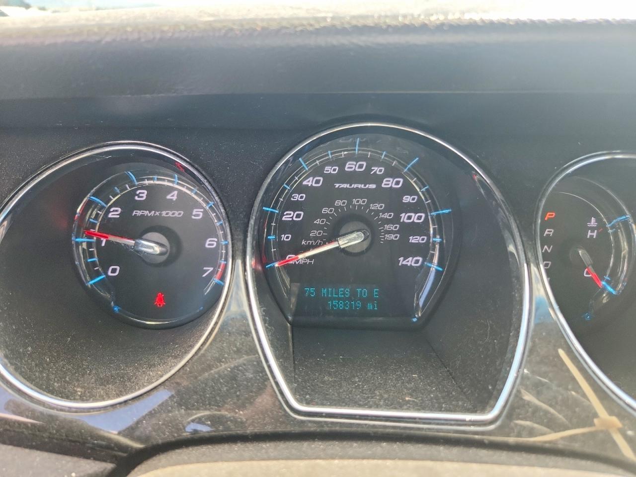 2011 FORD TAURUS