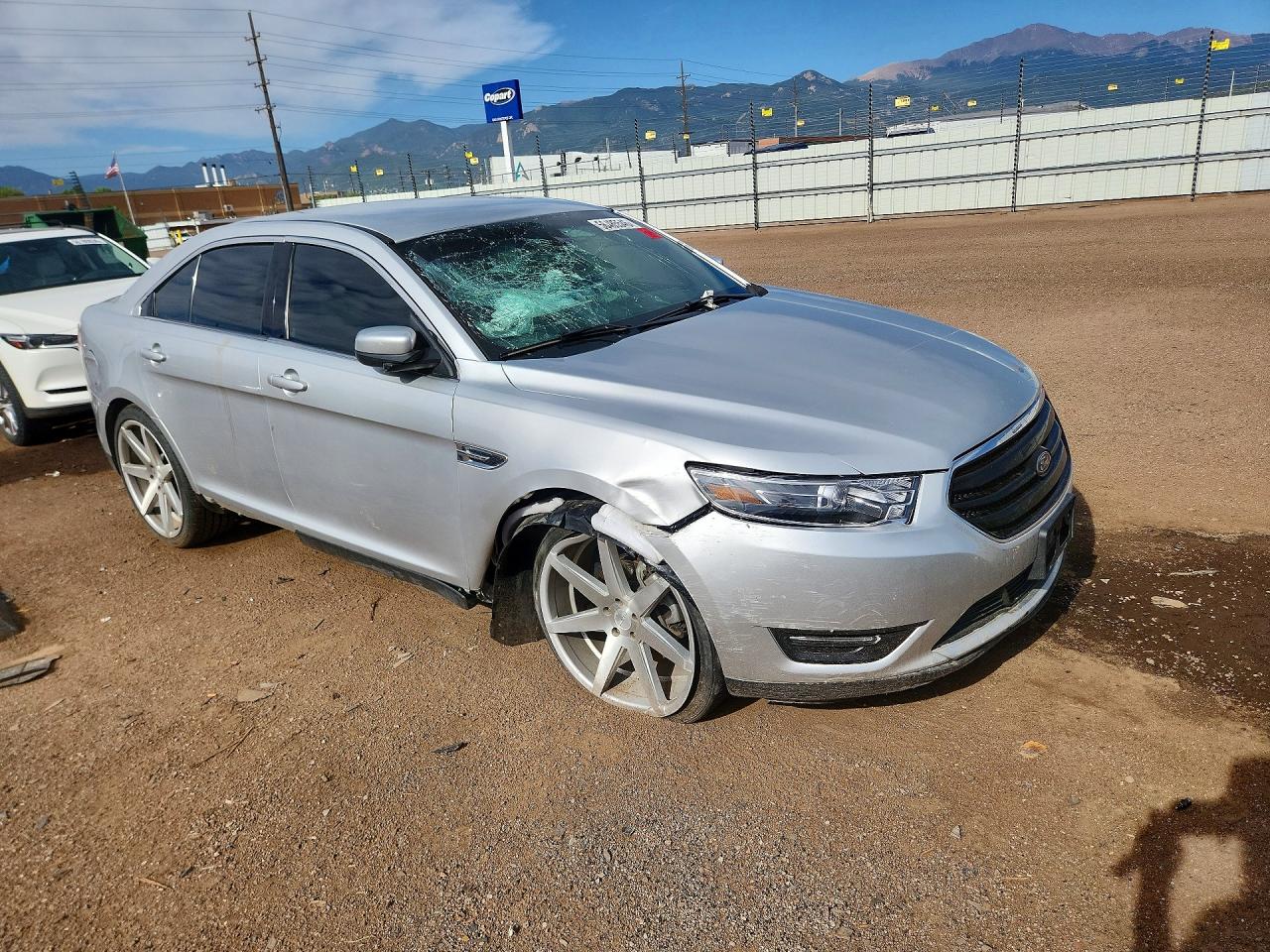 2018 FORD TAURUS