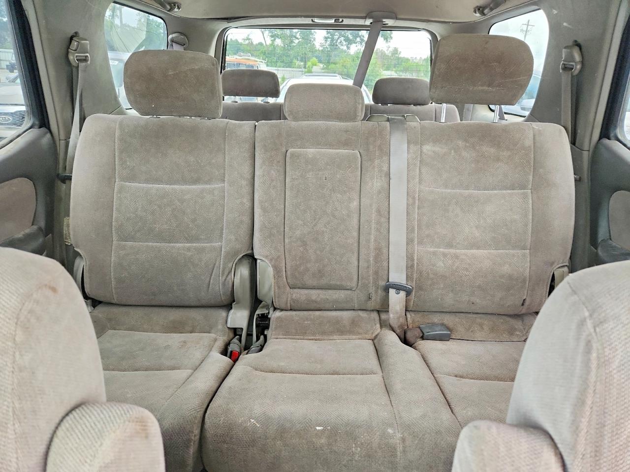 2003 TOYOTA SEQUOIA