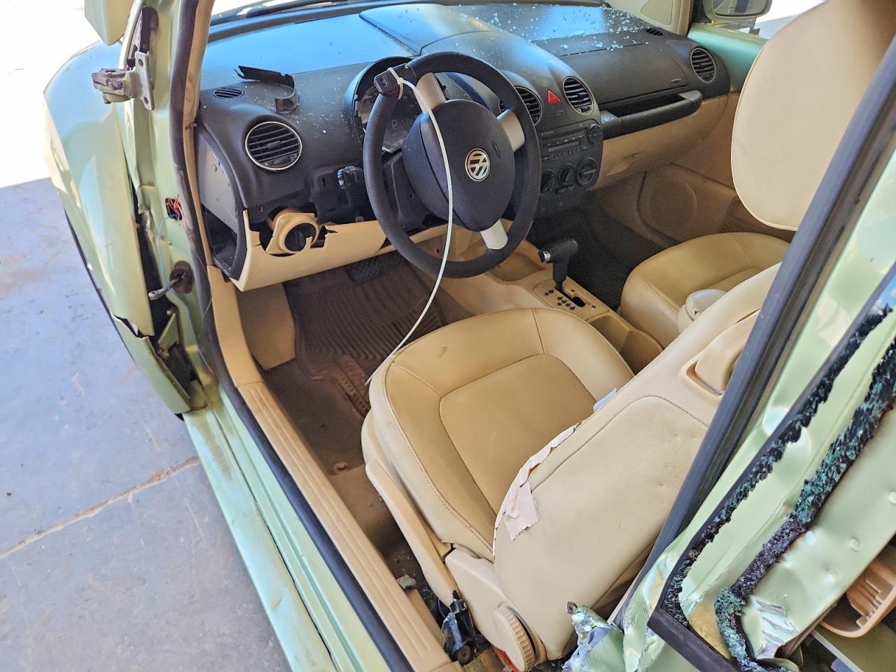 2007 VOLKSWAGEN BEETLE