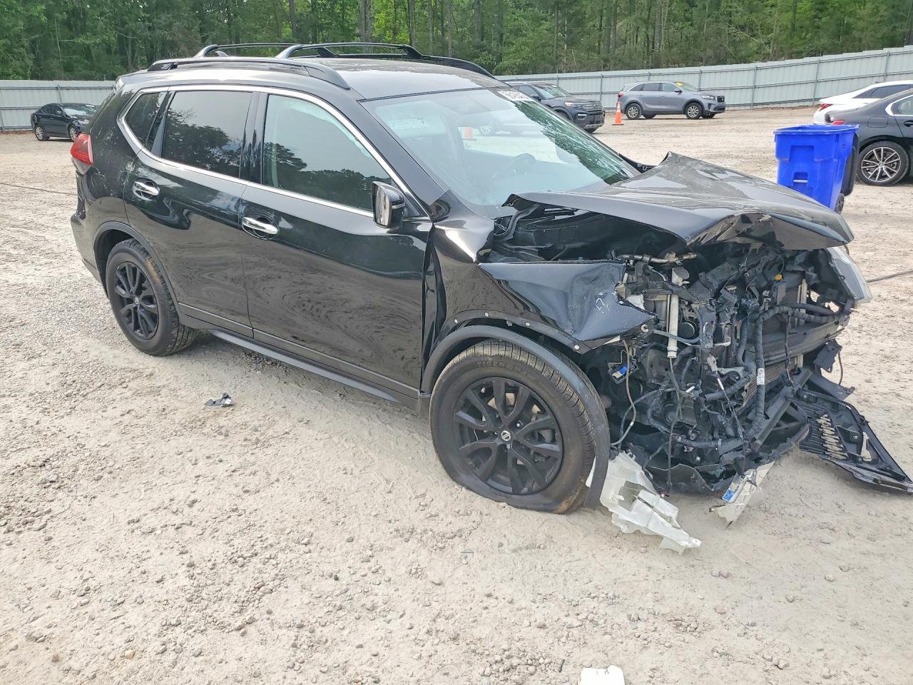 2018 NISSAN ROGUE