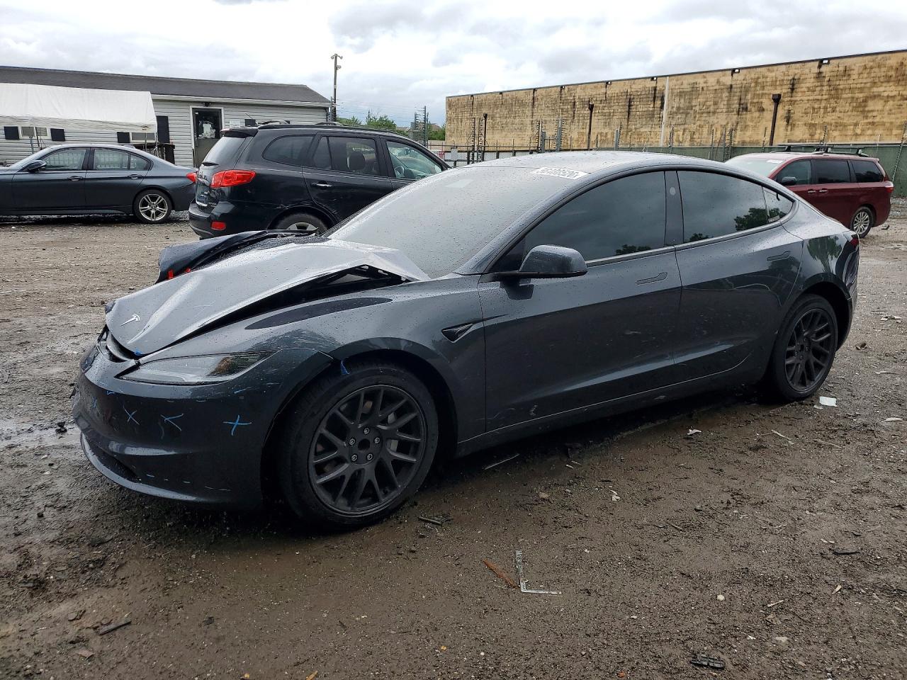 2026 TESLA MODEL 3