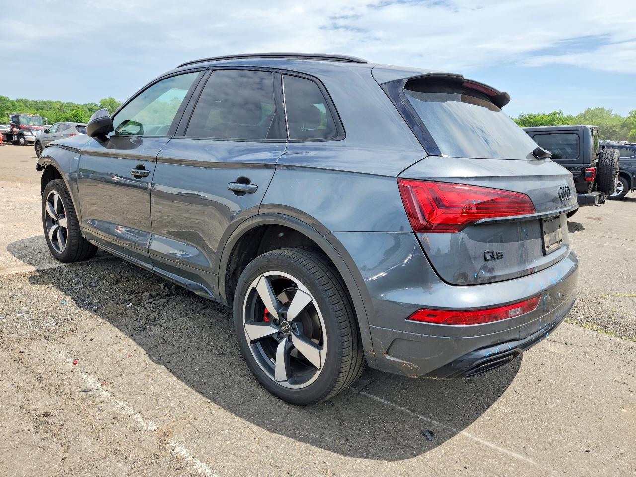 2024 AUDI Q5