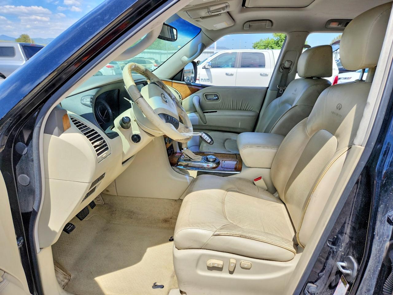 2013 INFINITI QX56