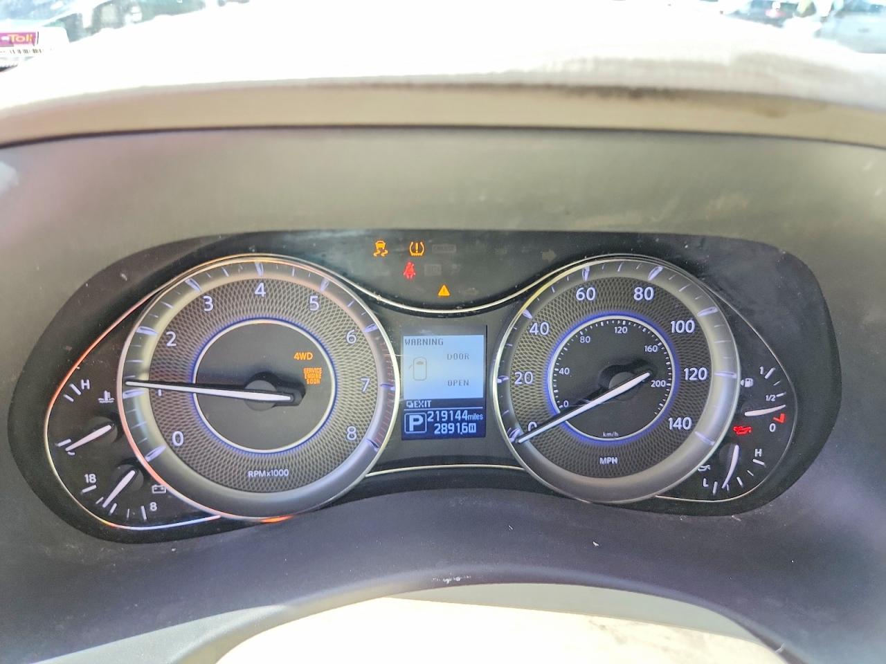 2013 INFINITI QX56