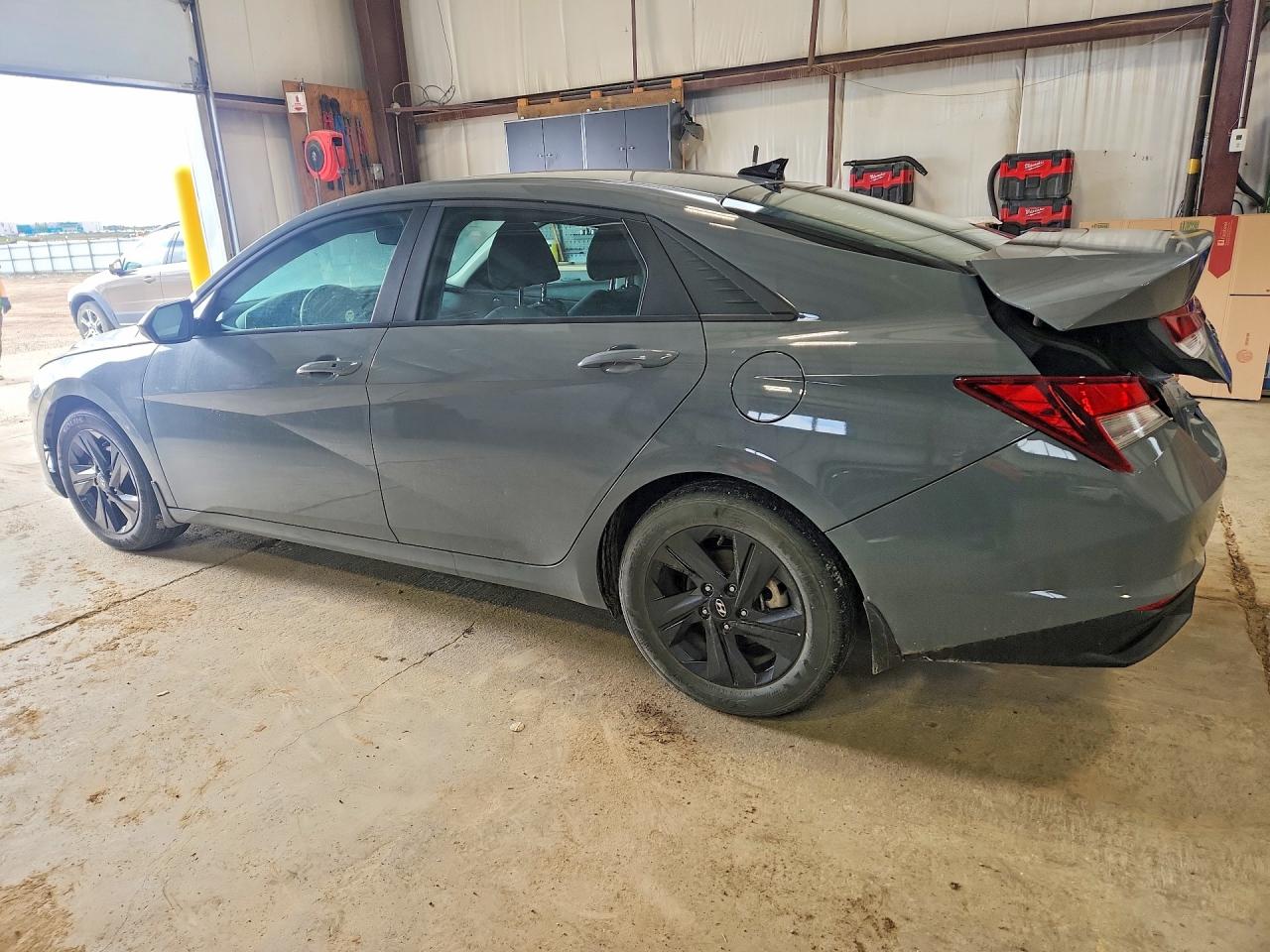 2022 HYUNDAI ELANTRA